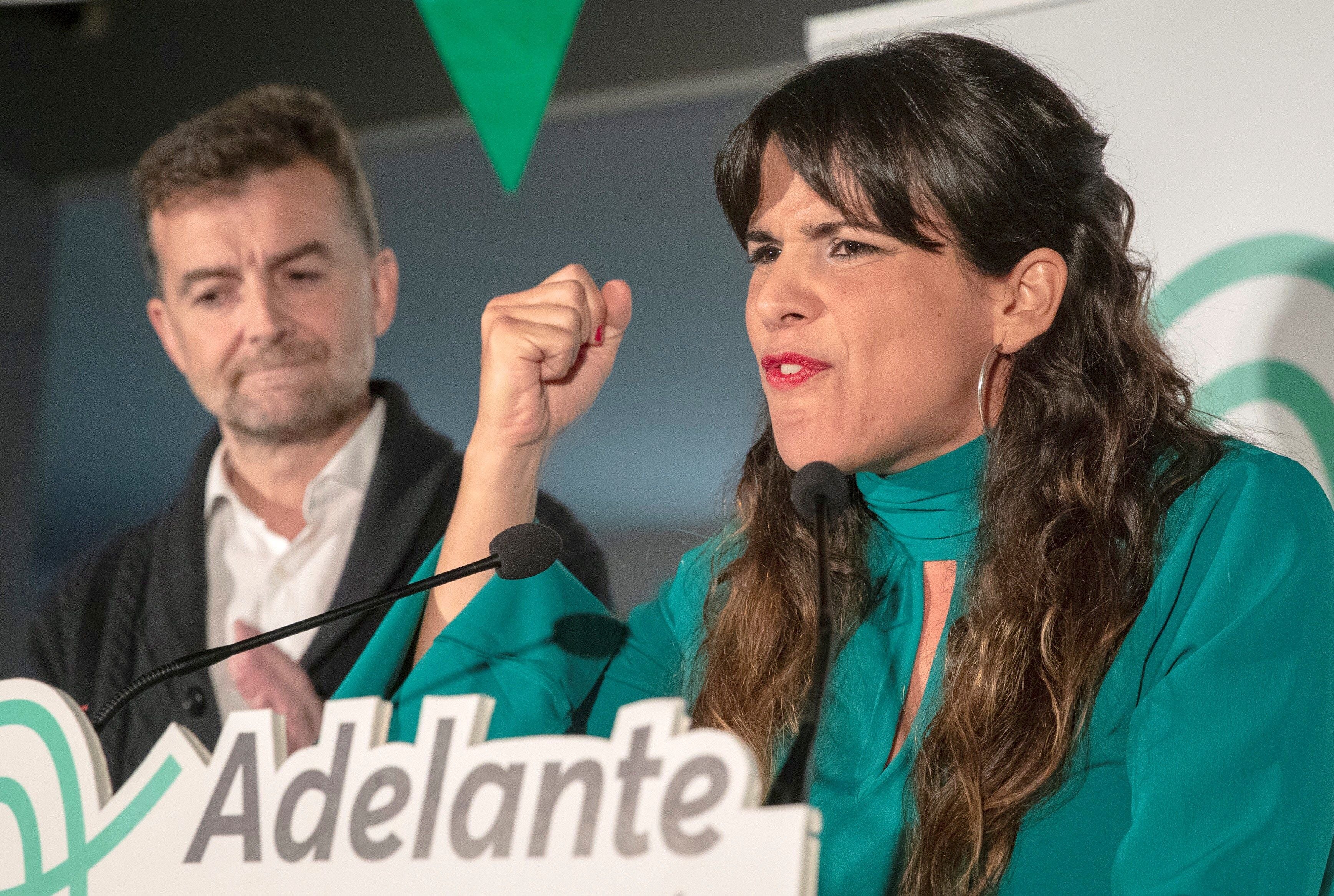 Las preguntas de Amón: "¿Exigirá Teresa Rodríguez la cabeza de Susana Díaz como condición para apoyar al PSOE?" Las preguntas de Amón: "¿Exigirá Teresa Rodríguez la cabeza de Susana Díaz como condición para apoyar al PSOE?"