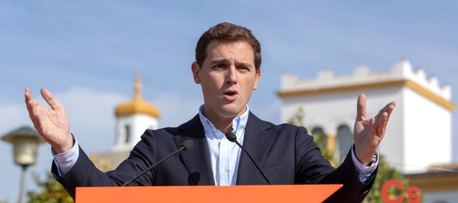 Albert Rivera en un acto en Sevilla Albert Rivera en un acto en Sevilla