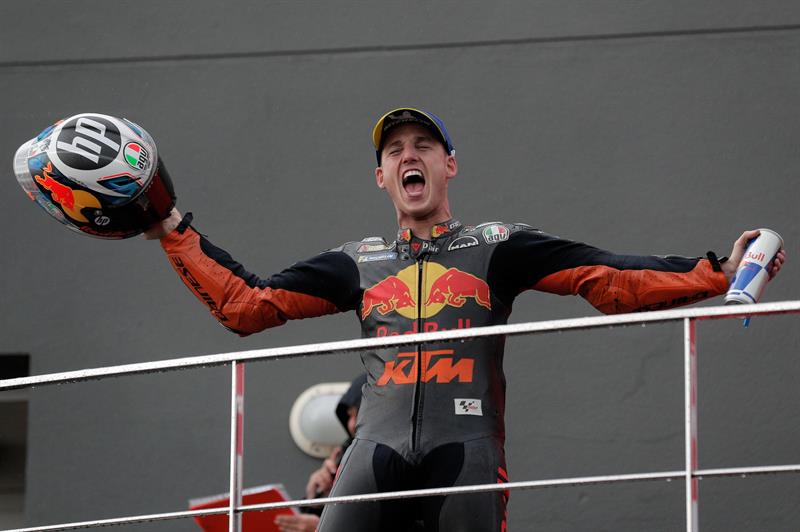 Pol Espargaró: "Estar sexto a cinco segundos de Márquez es difícil de creer" Pol Espargaró: "Estar sexto a cinco segundos de Márquez es difícil de creer"