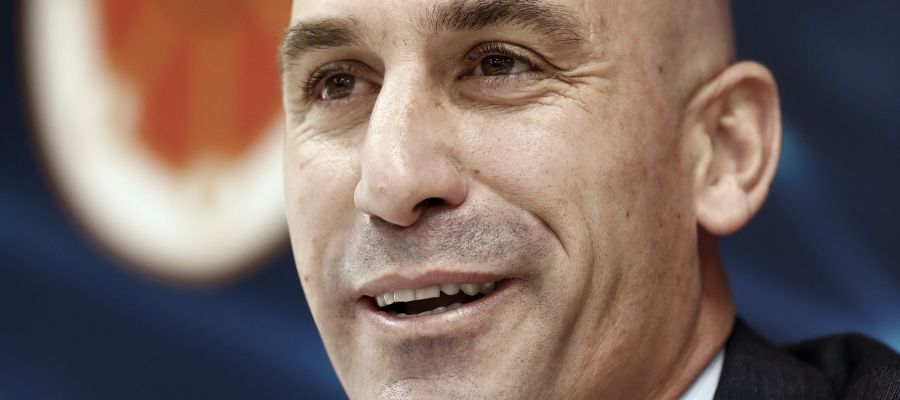 Luis Rubiales habla ante los medios Luis Rubiales habla ante los medios
