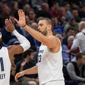 Marc Gasol celebra una canasta ante los Wolves Marc Gasol celebra una canasta ante los Wolves
