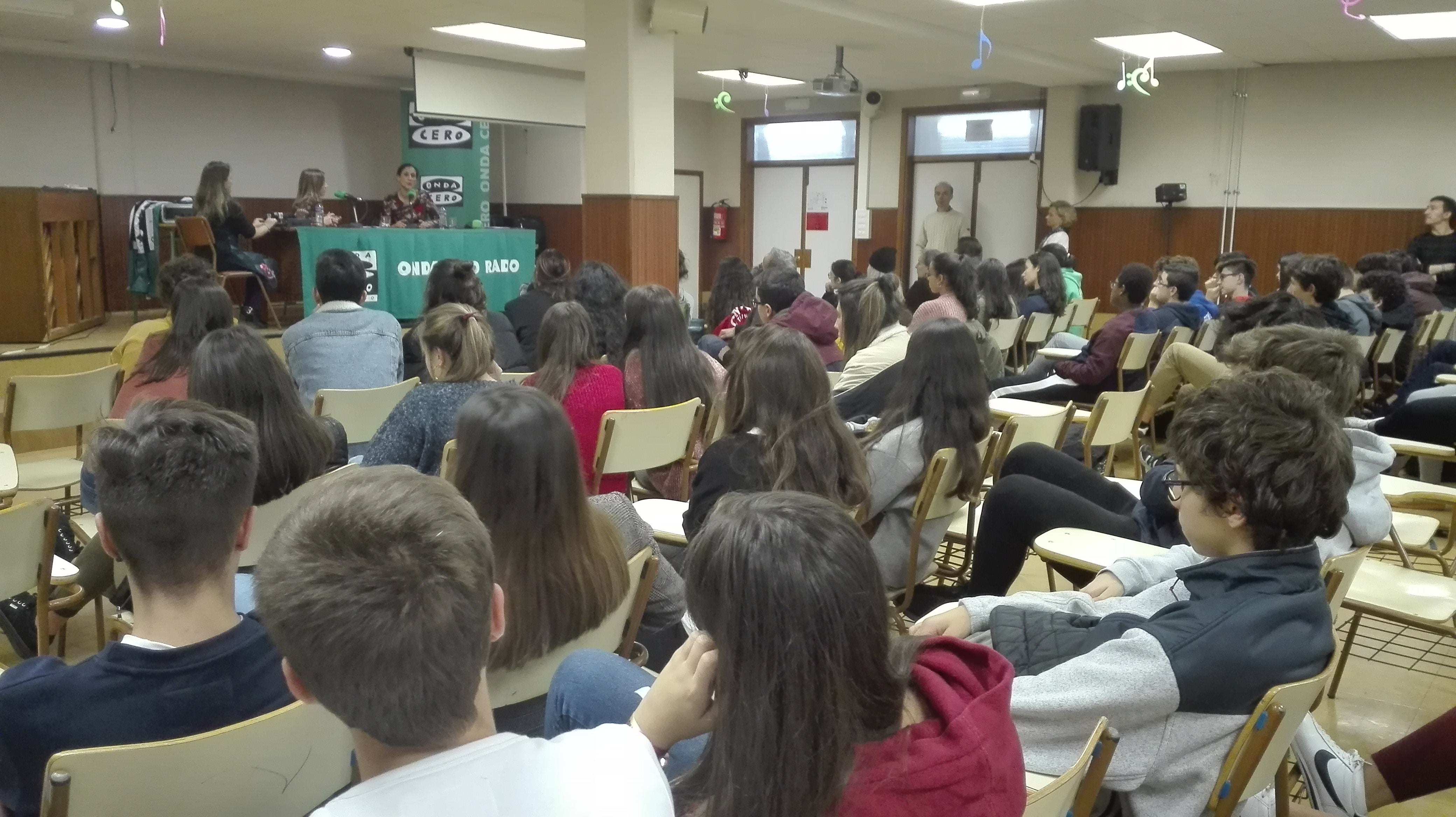 Rosa Cedrón: "Os artistas galegos non sempre atopamos plataformas para difundir as nosas músicas" Rosa Cedrón: "Os artistas galegos non sempre atopamos plataformas para difundir as nosas músicas"