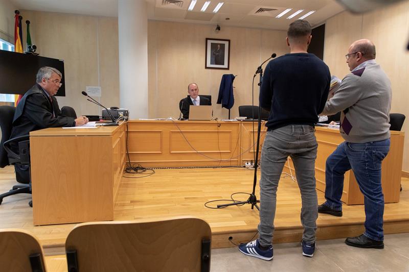 Ángel Boza, condenado por delito leve de hurto de unas gafas, en libertad porque ya cumplió prisión preventiva Ángel Boza, condenado por delito leve de hurto de unas gafas, en libertad porque ya cumplió prisión preventiva