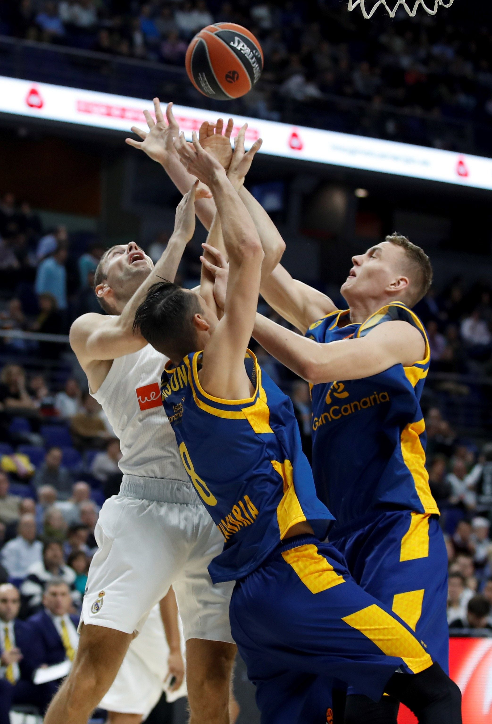 El Real Madrid se pone serio ante el Gran Canaria para mantenerse invicto en Euroliga El Real Madrid se pone serio ante el Gran Canaria para mantenerse invicto en Euroliga
