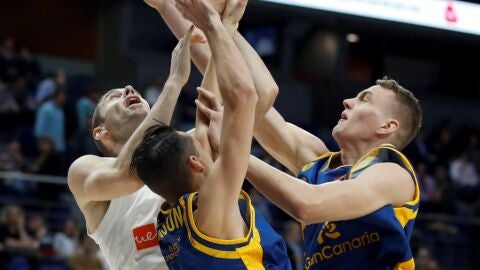 Momento del partido entre Real Madrid y Herbalife Gran Canaria