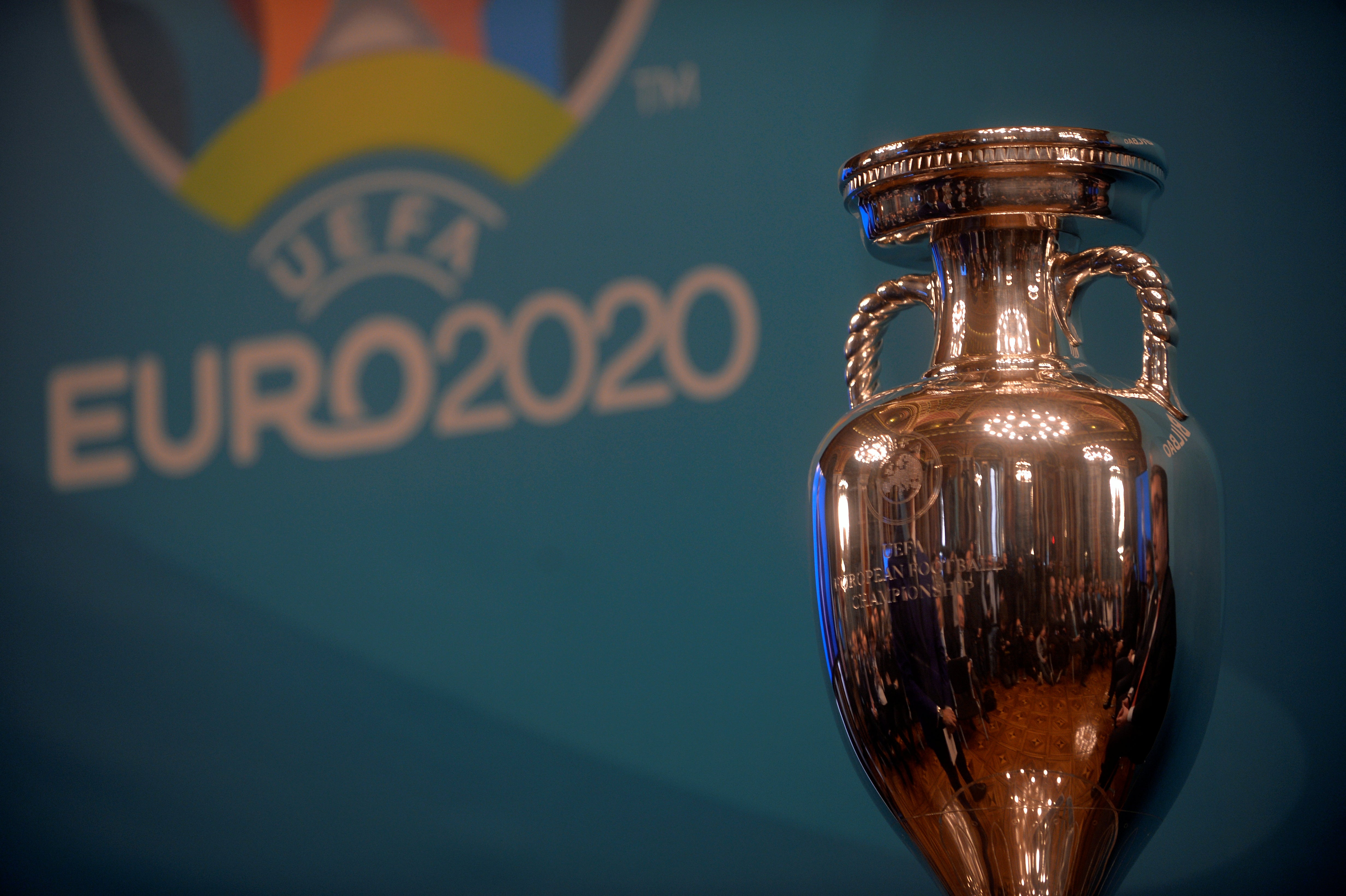 Fútbol internacional: "El Sorteo de Grupos de la Fase de Clasificación de la Eurocopa 2020" Fútbol internacional: "El Sorteo de Grupos de la Fase de Clasificación de la Eurocopa 2020"