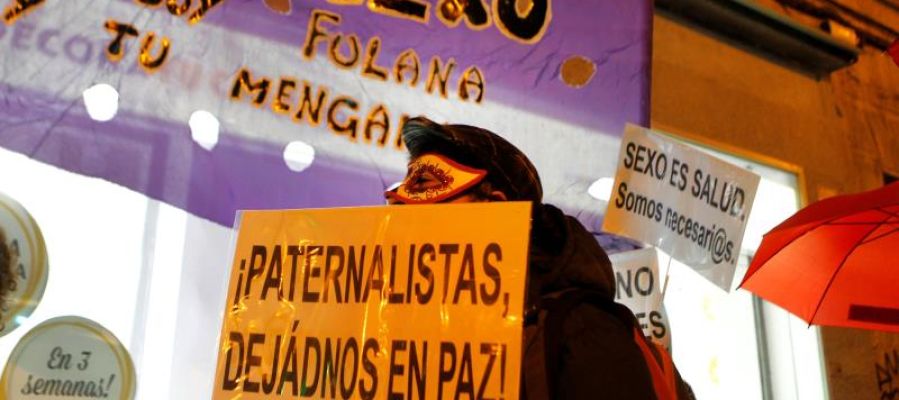 Concentración convocada por el sindicato de prostitutas OTRAS para exigir sus derechos laborales, en Madrid Concentración convocada por el sindicato de prostitutas OTRAS para exigir sus derechos laborales, en Madrid