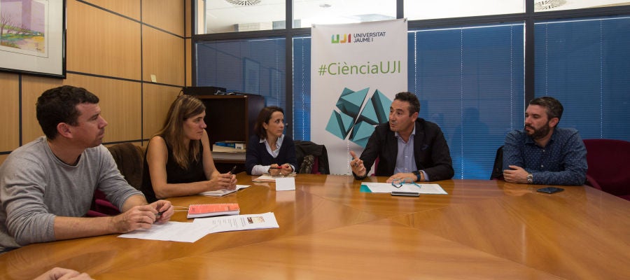 La UJI y Fobesa impulsan proyectos de investigación para reducir el impacto de los residuos domésticos La UJI y Fobesa impulsan proyectos de investigación para reducir el impacto de los residuos domésticos