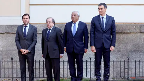 Pedro Sánchez, junto a Antonio Costa Pedro Sánchez, junto a Antonio Costa