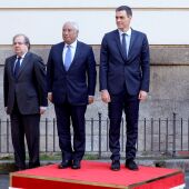Pedro Sánchez, junto a Antonio Costa