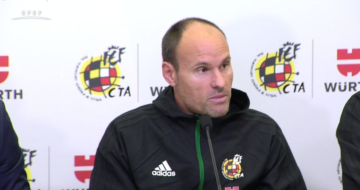 Mateu Lahoz premio "Ambaixador de la Comunitat" Mateu Lahoz premio "Ambaixador de la Comunitat"