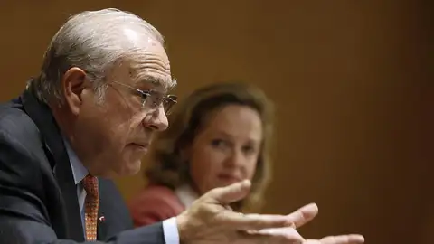 El secretario general de la OCDE, Ángel Gurría, y la ministra de Economía, Nadia Calviño El secretario general de la OCDE, Ángel Gurría, y la ministra de Economía, Nadia Calviño