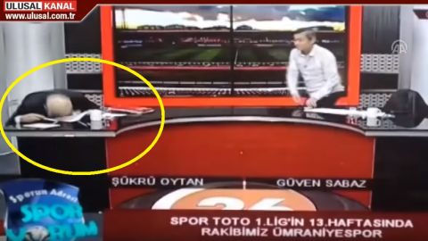 Un periodista turco sufre un infarto en pleno directo