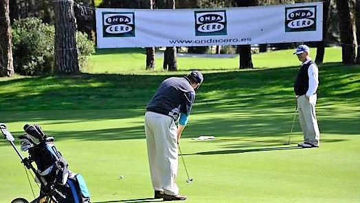 Un jugador de golf en uno de los torneos organizados por Onda Cero. GOLF