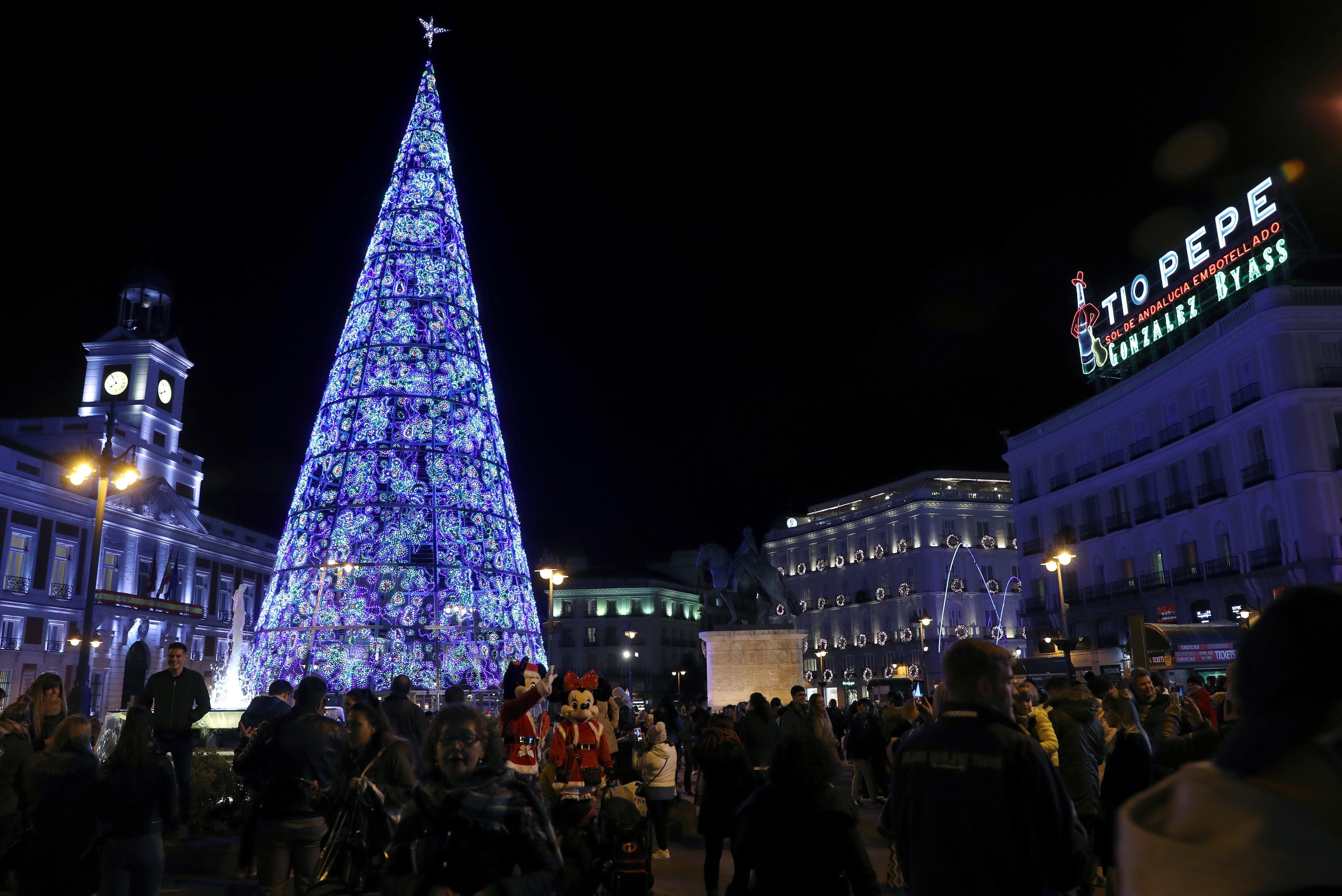Refuerzan la seguridad en la Puerta del Sol los días 30 y 31 de diciembre Refuerzan la seguridad en la Puerta del Sol los días 30 y 31 de diciembre