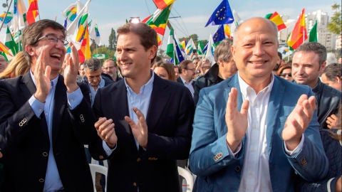 Juan Mar&iacute;n, Albert Rivera y Javier Imbroda