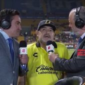 Maradona se colapsa en al ser preguntado por la liga mexicana