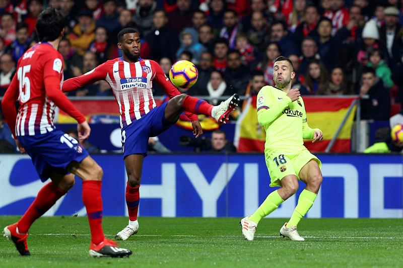Jordi Alba: "No tengo noticias sobre mi renovación, se hace raro" Jordi Alba: "No tengo noticias sobre mi renovación, se hace raro"