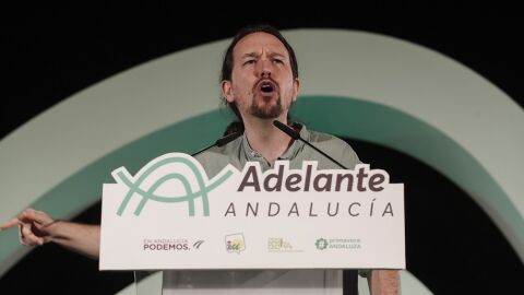 Pablo Iglesias durante un acto electoral de Adelante Andaluc&iacute;a