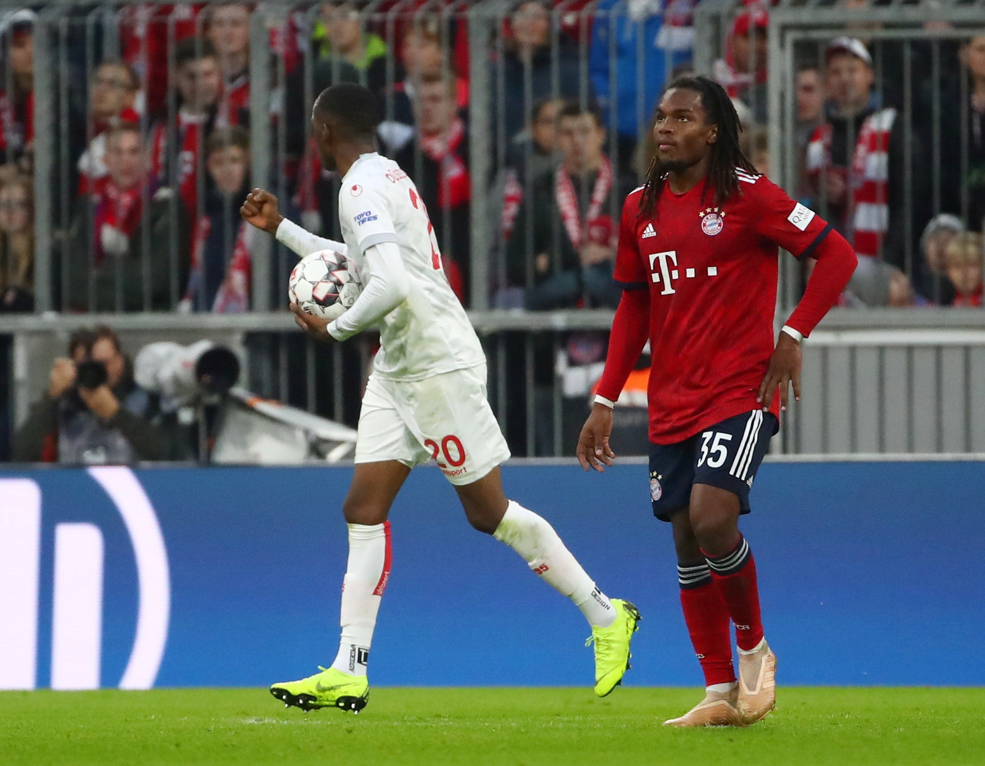 El Bayern de Múnich pincha ante el Fortuna Düsseldorf y el Borussia Dortmund es más líder El Bayern de Múnich pincha ante el Fortuna Düsseldorf y el Borussia Dortmund es más líder