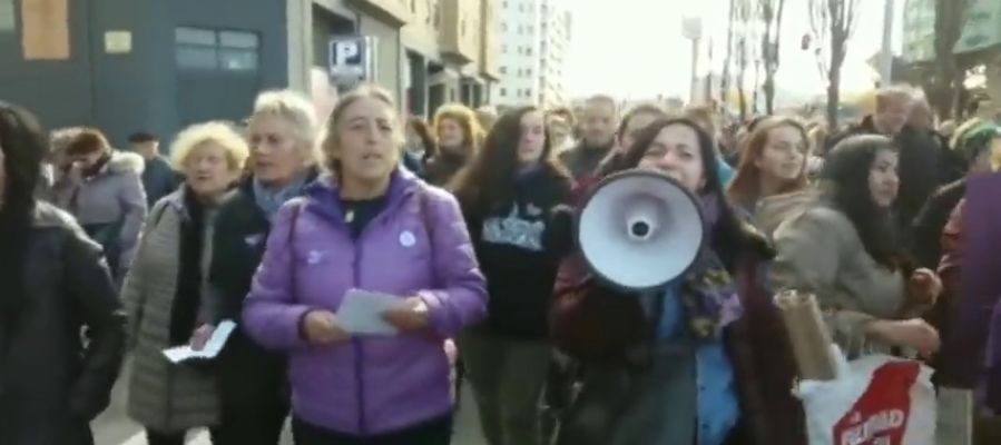 Las manifestaciones por el Día contra la Violencia de Género en varios puntos de España Las manifestaciones por el Día contra la Violencia de Género en varios puntos de España