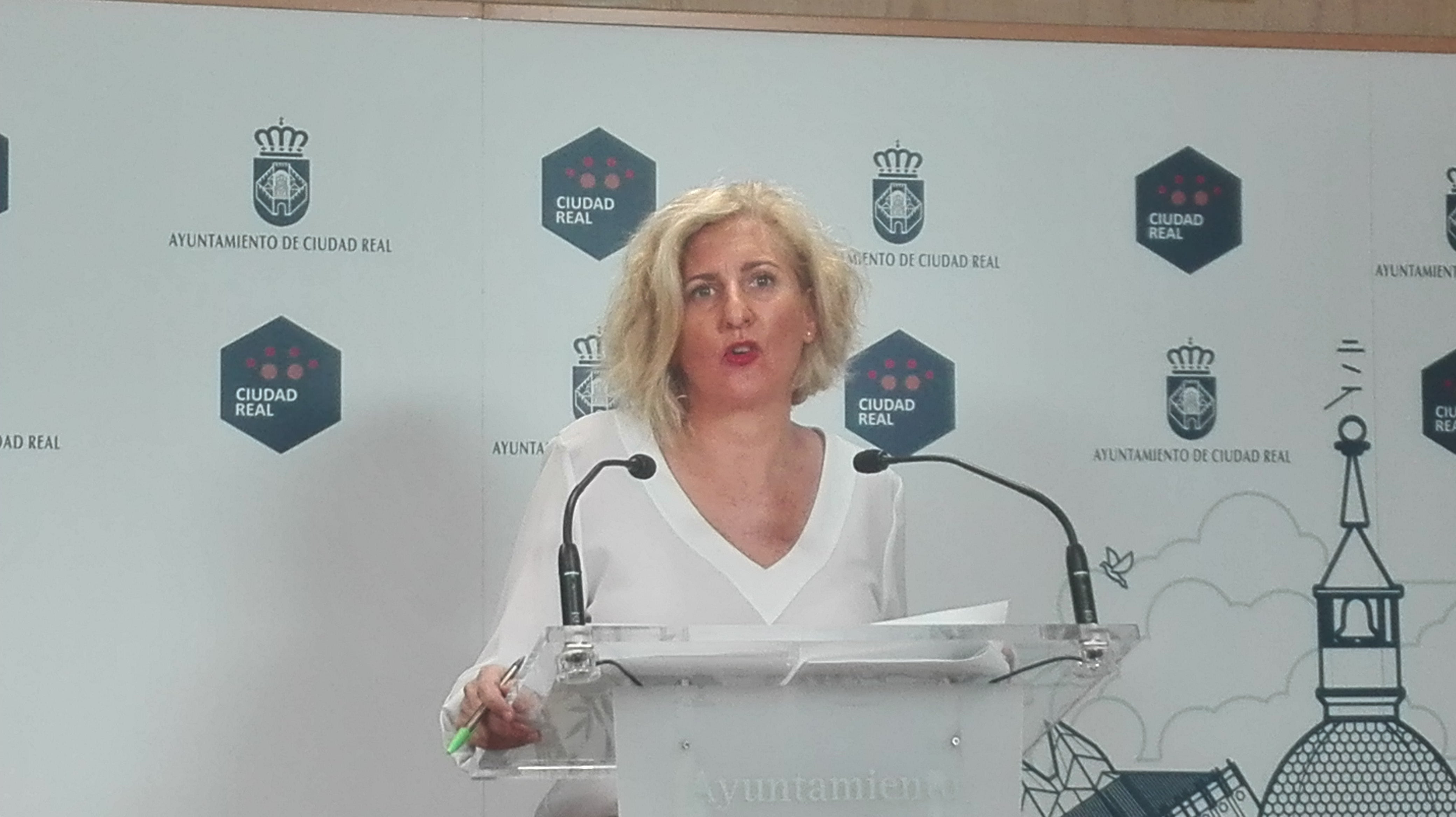 El PP lamenta que Zamora “actúe sólo pensando en mantenerse en el sillón y no en los intereses de Ciudad Real” El PP lamenta que Zamora “actúe sólo pensando en mantenerse en el sillón y no en los intereses de Ciudad Real”