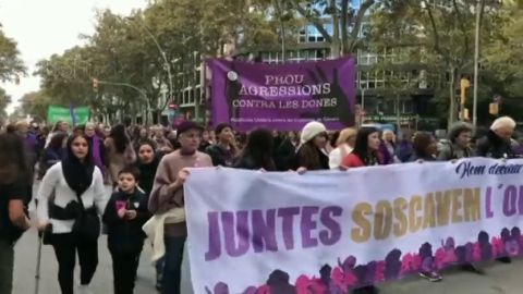 Las manifestaciones por el D&iacute;a contra la Violencia de G&eacute;nero en varios puntos de Espa&ntilde;a 