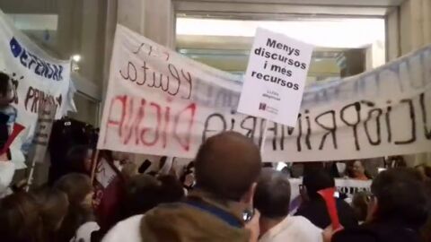 Los m&eacute;dicos de primaria de Catalu&ntilde;a inician cinco d&iacute;as de huelga