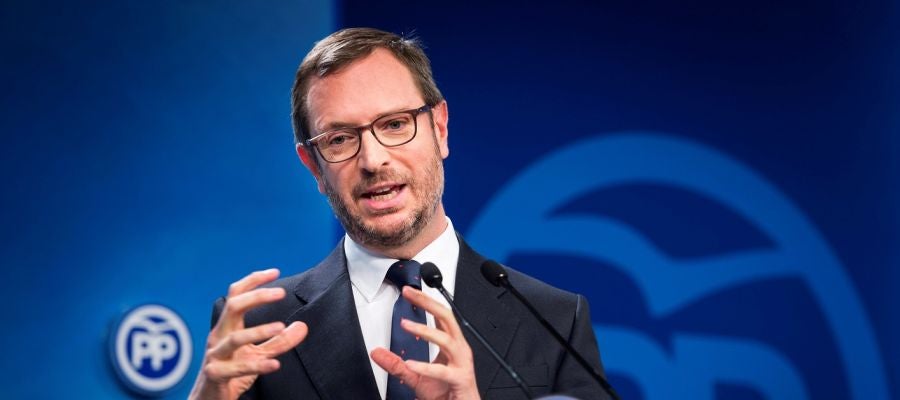Javier Maroto ante los medios de comunicación Javier Maroto ante los medios de comunicación