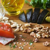 7 alimentos ricos en grasas saludables que no pueden faltar en tu dieta 7 alimentos ricos en grasas saludables que no pueden faltar en tu dieta