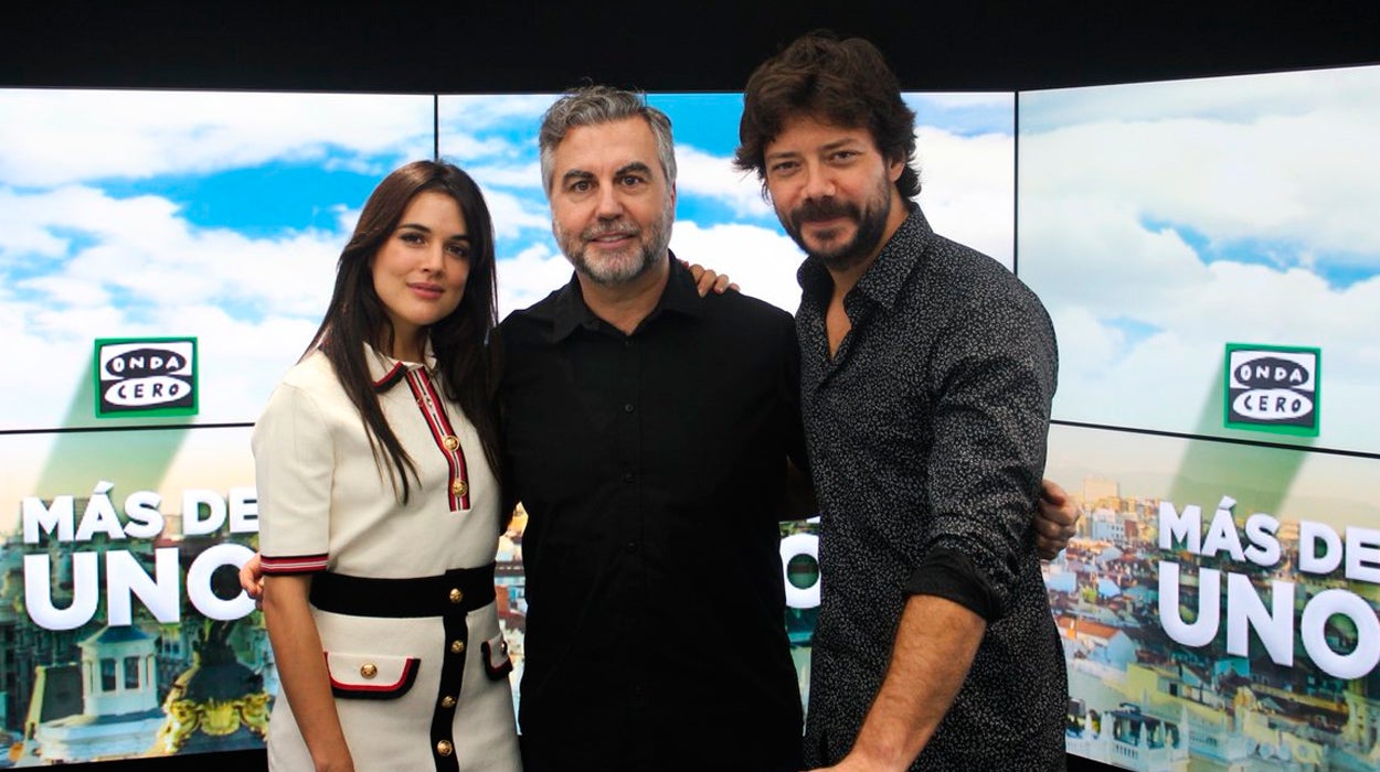 Adriana Ugarte y Álvaro Morte: "'Durante la tormenta' trata de cómo incluso los efectos negativos pueden ser positivos" Adriana Ugarte y Álvaro Morte: "'Durante la tormenta' trata de cómo incluso los efectos negativos pueden ser positivos"