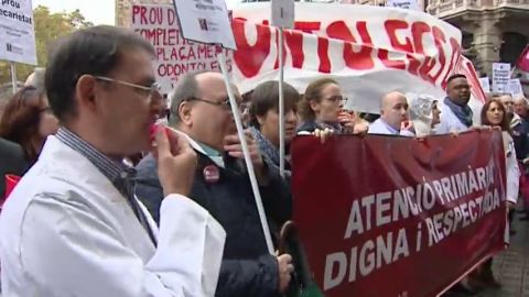 Imagen de archivo de una manifestaci&oacute;n de m&eacute;dicos y sanitarios