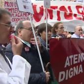 Imagen de archivo de una manifestación de médicos y sanitarios