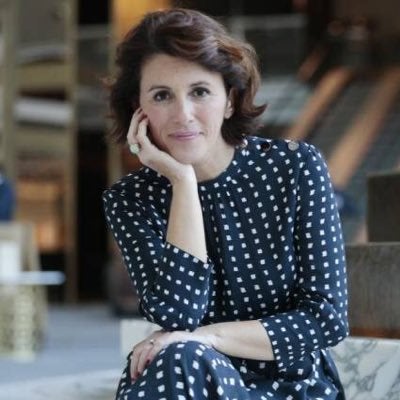 Ayanta Barilli: Una Mujer y Dos Gatos Ayanta Barilli: Una Mujer y Dos Gatos