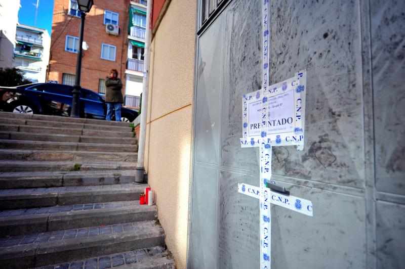 Territorio Negro: El asesinato de Denisa. Chavales de barrio viviendo rápido Territorio Negro: El asesinato de Denisa. Chavales de barrio viviendo rápido