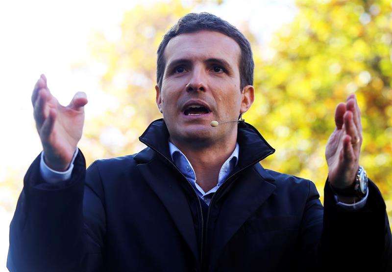 Pablo Casado ve a Díaz responsable de lo que hizo Griñán o incompetente si no lo sabía Pablo Casado ve a Díaz responsable de lo que hizo Griñán o incompetente si no lo sabía