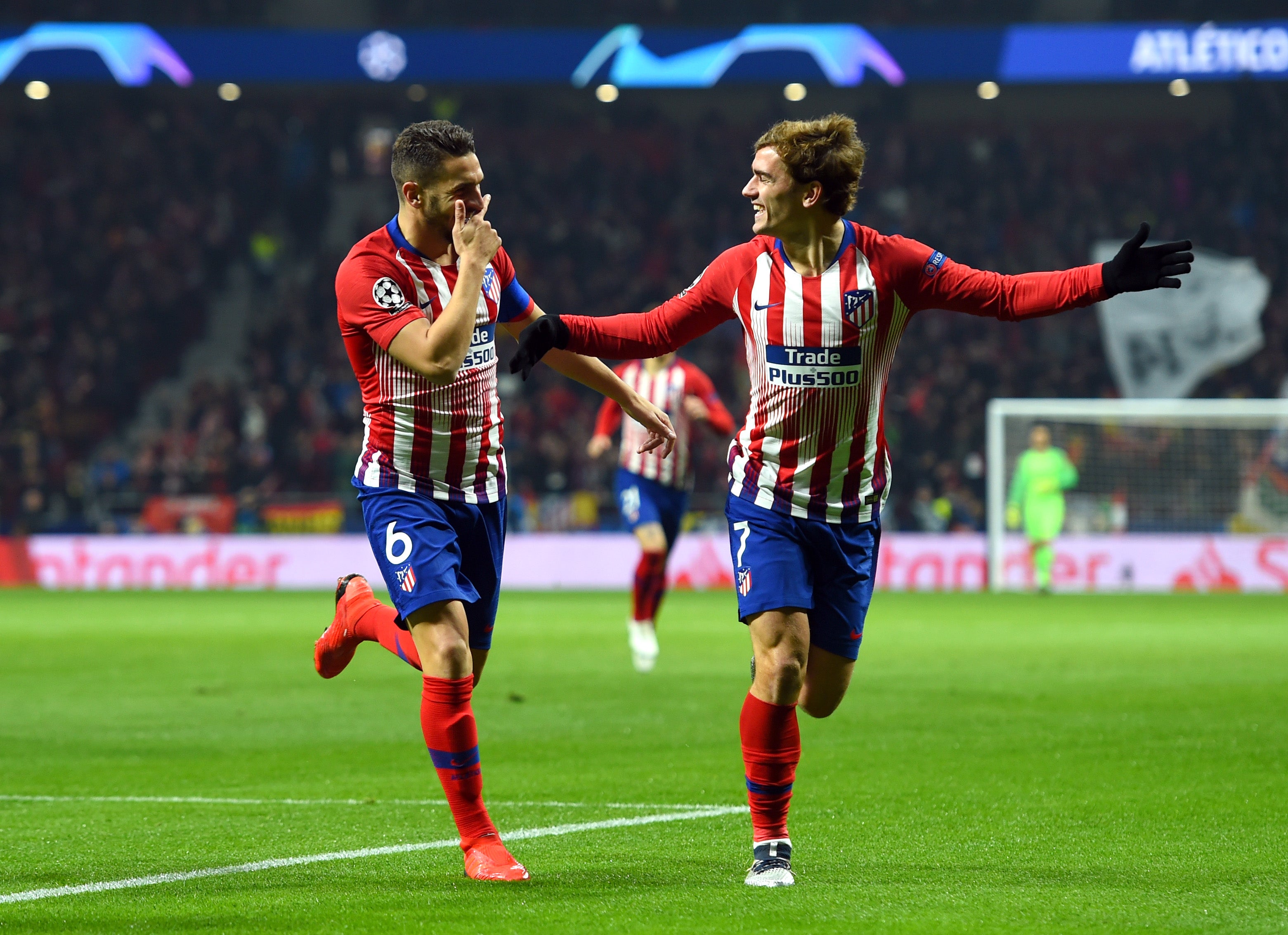 Atlético 2-0 Mónaco | Koke y Griezmann llevan al Atlético a octavos tras un triunfo cómodo ante el Mónaco Atlético 2-0 Mónaco | Koke y Griezmann llevan al Atlético a octavos tras un triunfo cómodo ante el Mónaco