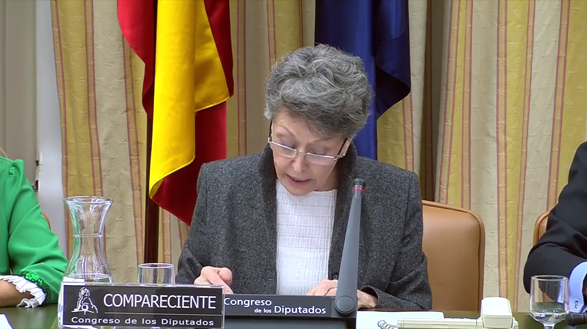 Rosa María Mateo pide disculpas al diputado del PP al que insultó: "No respeté el orden, la cortesía ni la disciplina parlamentarios" Rosa María Mateo pide disculpas al diputado del PP al que insultó: "No respeté el orden, la cortesía ni la disciplina parlamentarios"