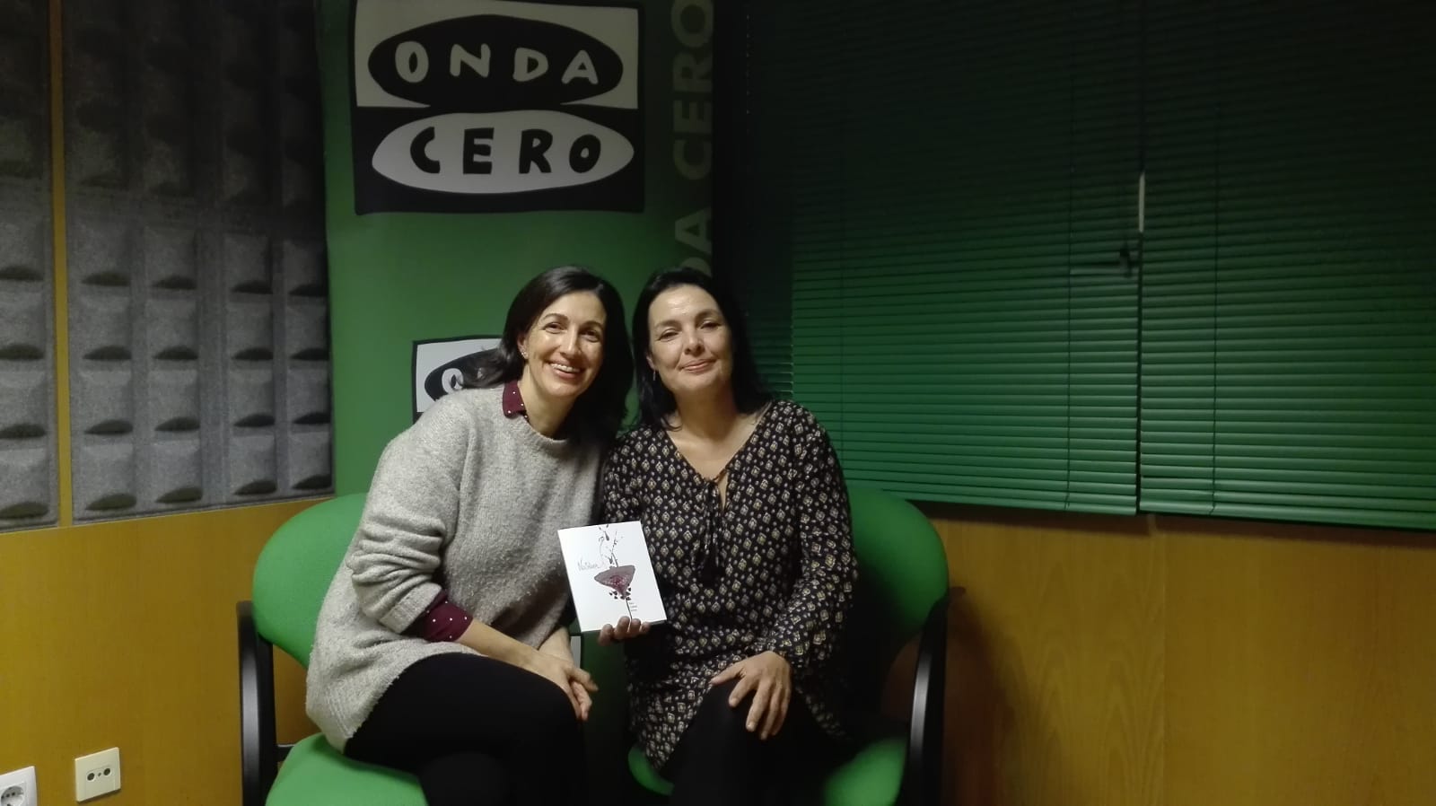 "Noctiluca", con Carmen Quinteiro y Bea López "Noctiluca", con Carmen Quinteiro y Bea López