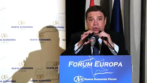 Luis Planas Luis Planas