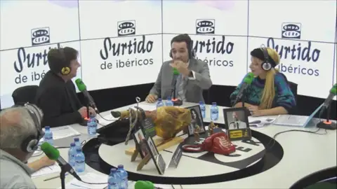 El día que Arturo Fernández le dijo a Miguel Lago que era un tío elegante El día que Arturo Fernández le dijo a Miguel Lago que era un tío elegante