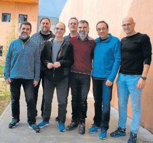 Jordi Sànchez, Oriol Junqueras, Jordi Turull, Joaquim Forn, Jordi Cuixart, Josep Rull y Raül Romeva Jordi Sànchez, Oriol Junqueras, Jordi Turull, Joaquim Forn, Jordi Cuixart, Josep Rull y Raül Romeva