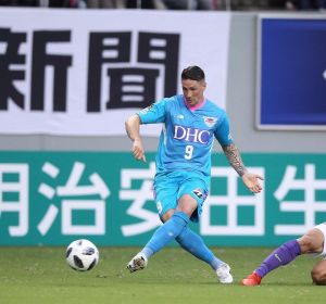 Fernando Torres, con el Sagan Tosu Fernando Torres, con el Sagan Tosu