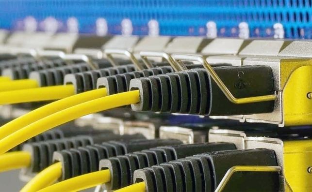 Restablecido el servicio de Telefónica en unos cuarenta municipios de la provincia de Badajoz que se perdió en la tarde del jueves Restablecido el servicio de Telefónica en unos cuarenta municipios de la provincia de Badajoz que se perdió en la tarde del jueves