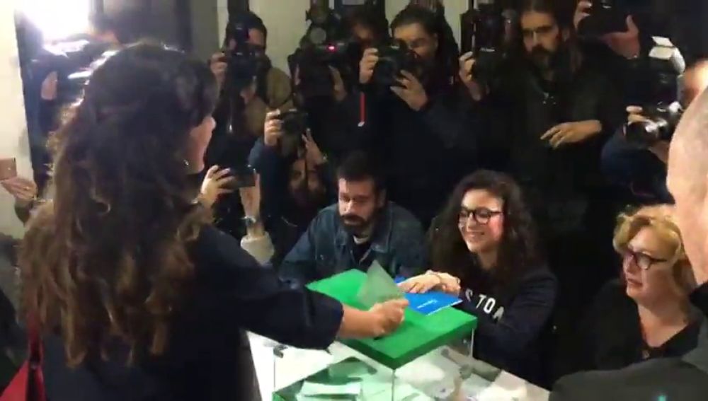 Teresa Rodríguez vota en Cádiz Teresa Rodríguez vota en Cádiz