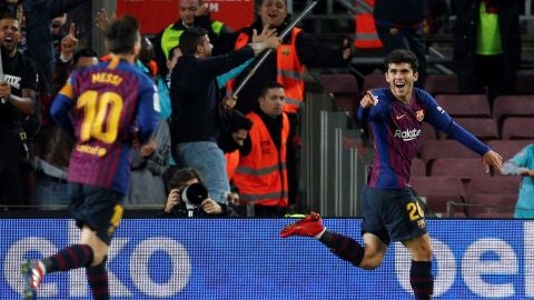 Carles Ale&ntilde;&aacute; celebra su gol ante el Villarreal