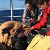 Uno de los inmigrantes a bordo del pesquero