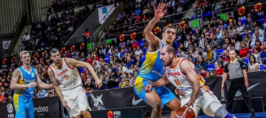 Momento del duelo entre España y Ucrania Momento del duelo entre España y Ucrania