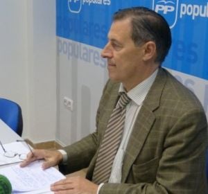 carlos navarro carlos navarro