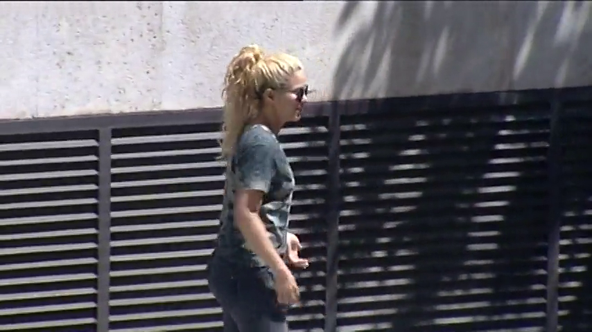Fiscalía se querella contra Shakira por seis delitos contra Hacienda Fiscalía se querella contra Shakira por seis delitos contra Hacienda